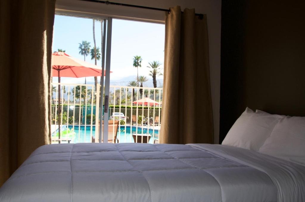 Luxury Suite